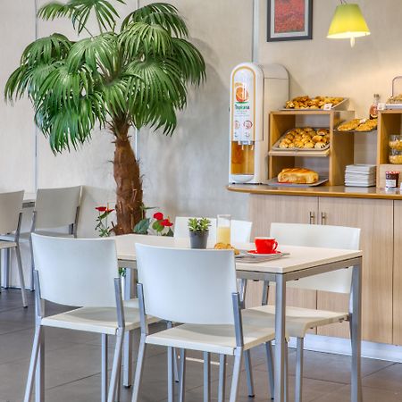 Sure Hotel By Best Western Nantes Сен-Эрблен Экстерьер фото