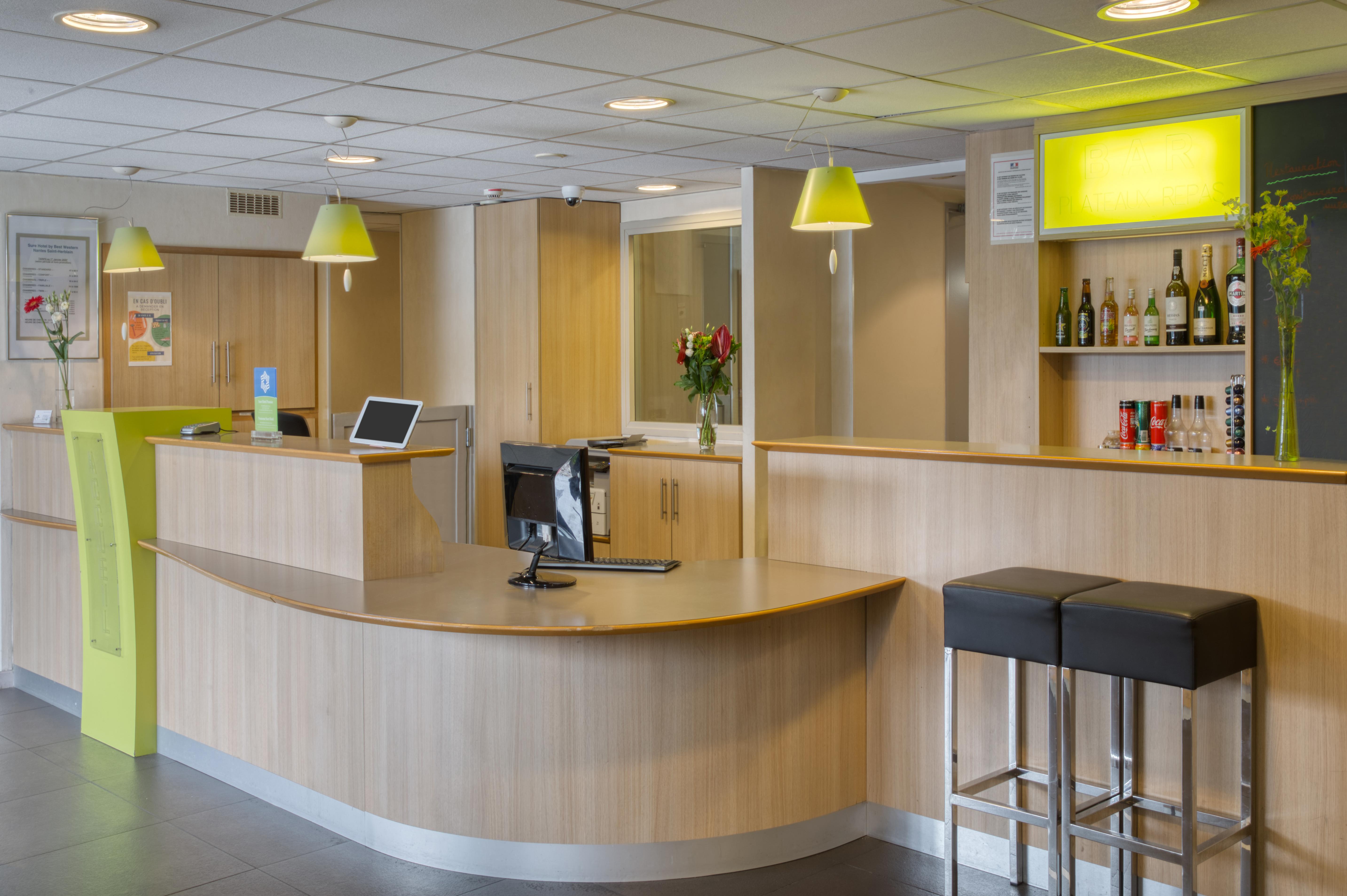 Sure Hotel By Best Western Nantes Сен-Эрблен Экстерьер фото