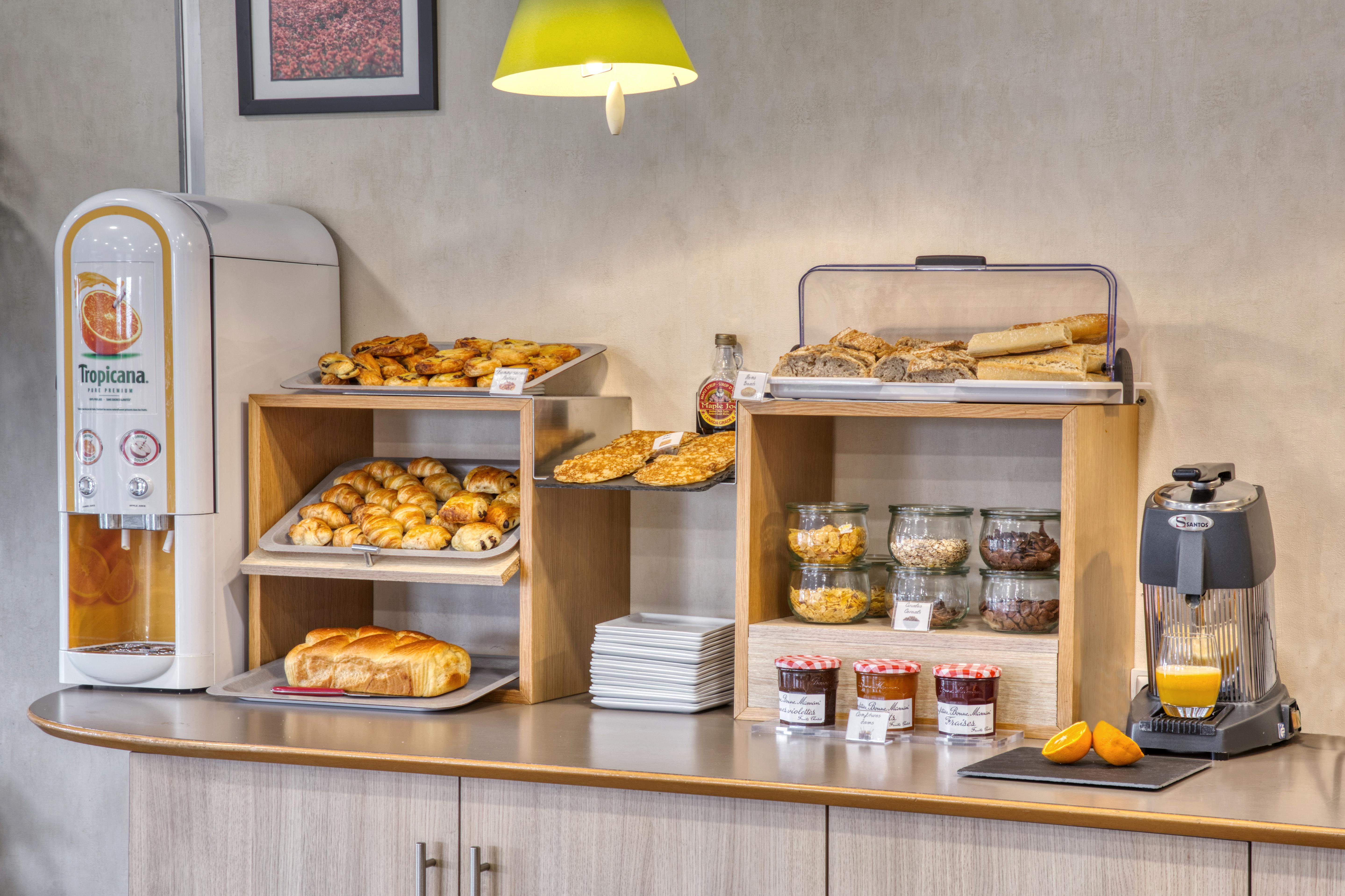 Sure Hotel By Best Western Nantes Сен-Эрблен Экстерьер фото